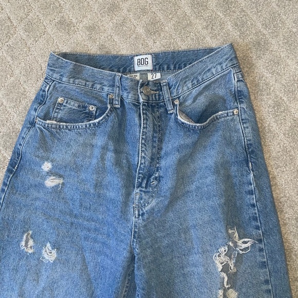 BDG High-Waisted baggy jean destroyed light wash - Picture 2 of 8